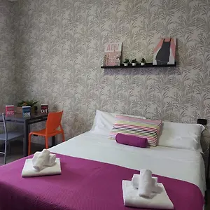 Bnbook La Red Aparthotel